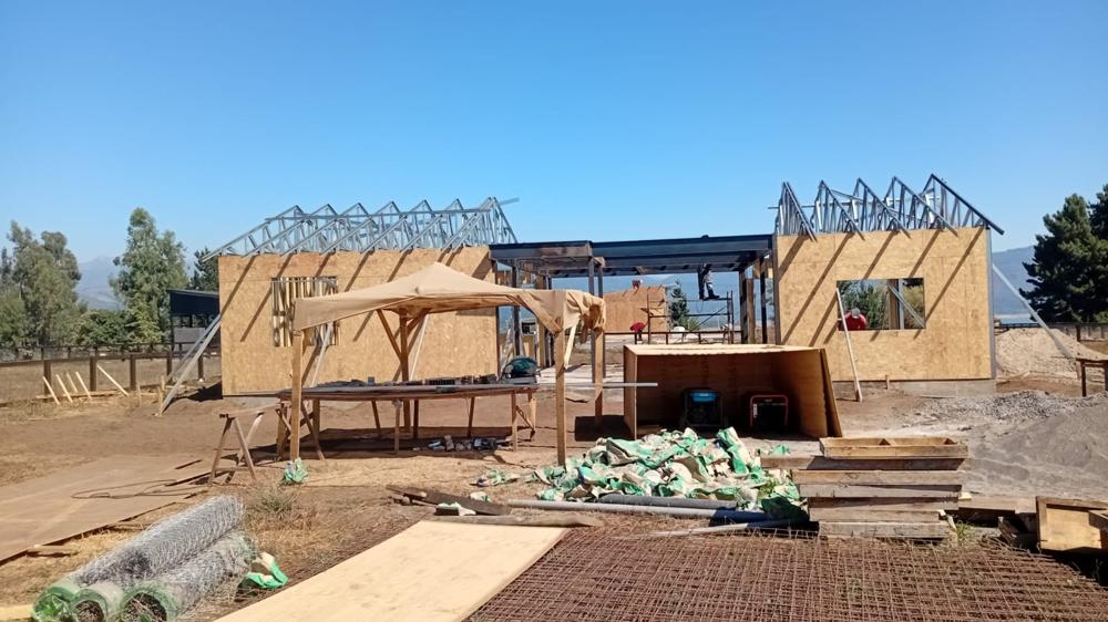 Cerchas Metalcom montadas en obra
